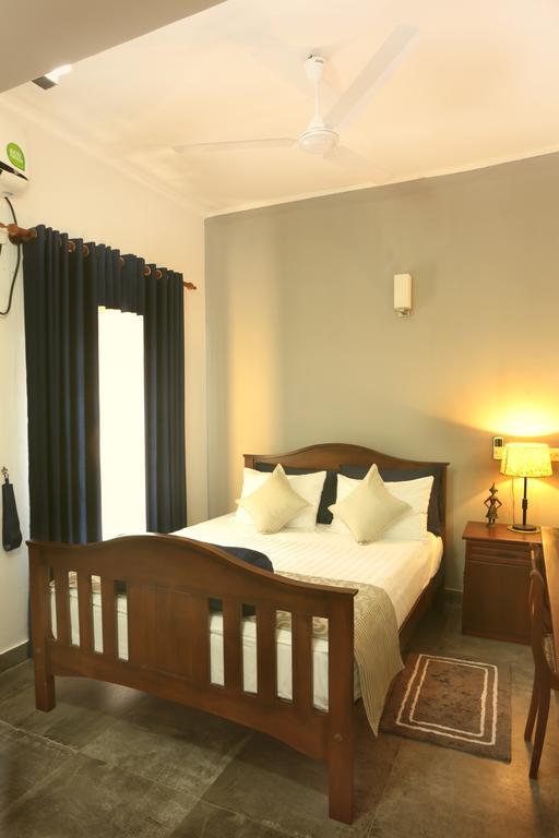 Mitrayu Nugegoda Quarto foto