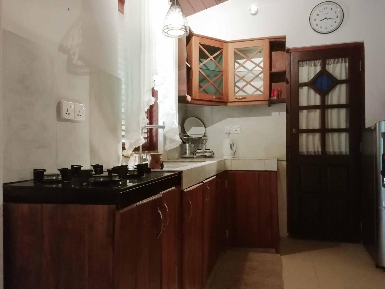 Mitrayu Nugegoda Exterior foto